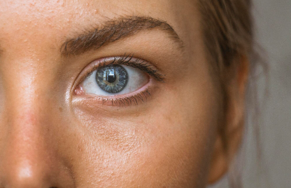 Professional Eyelid Surgery for Facial Rejuvenation